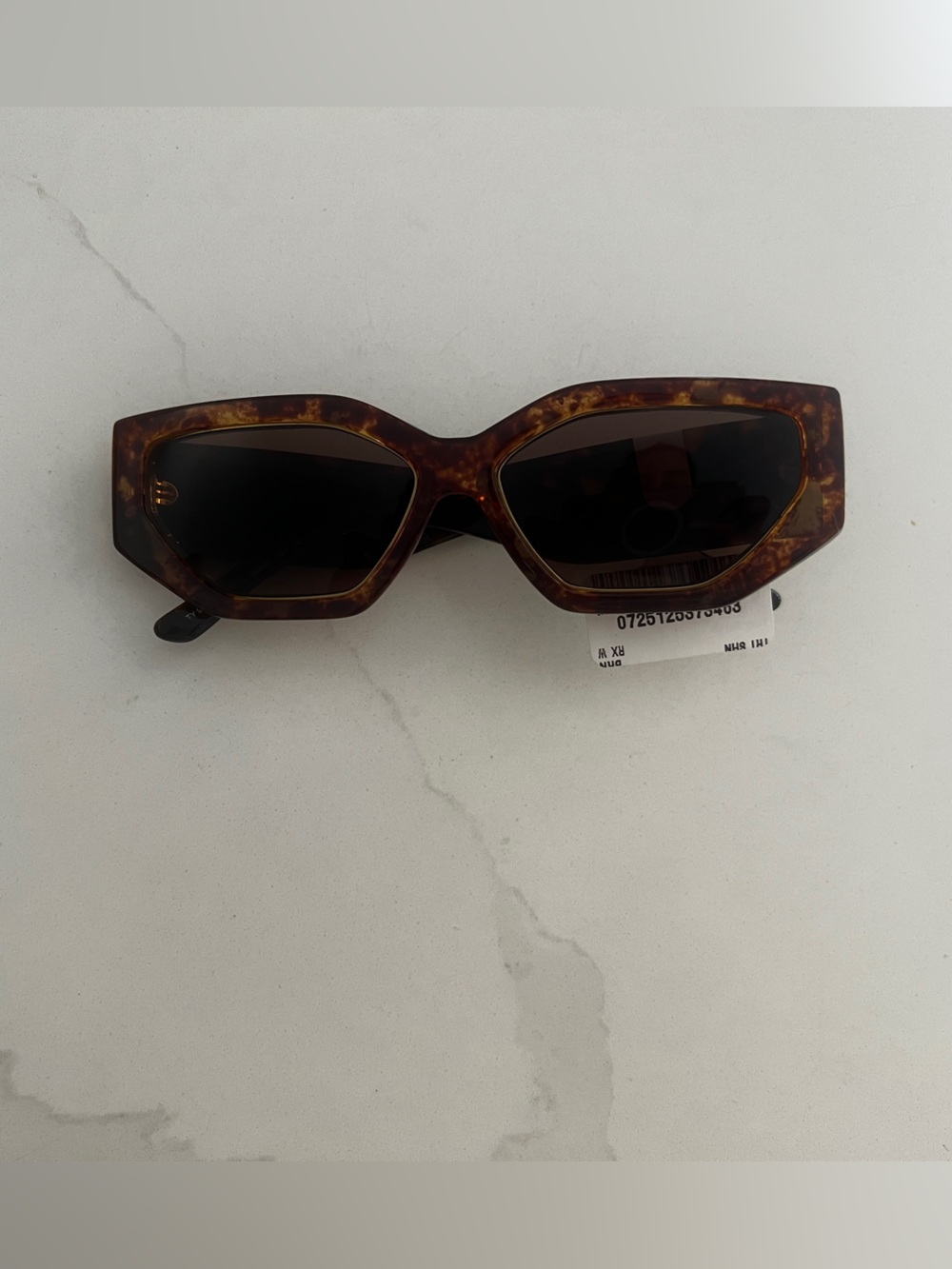 BNWT TORY BURCH cat eye polarized tortoise sunglasses